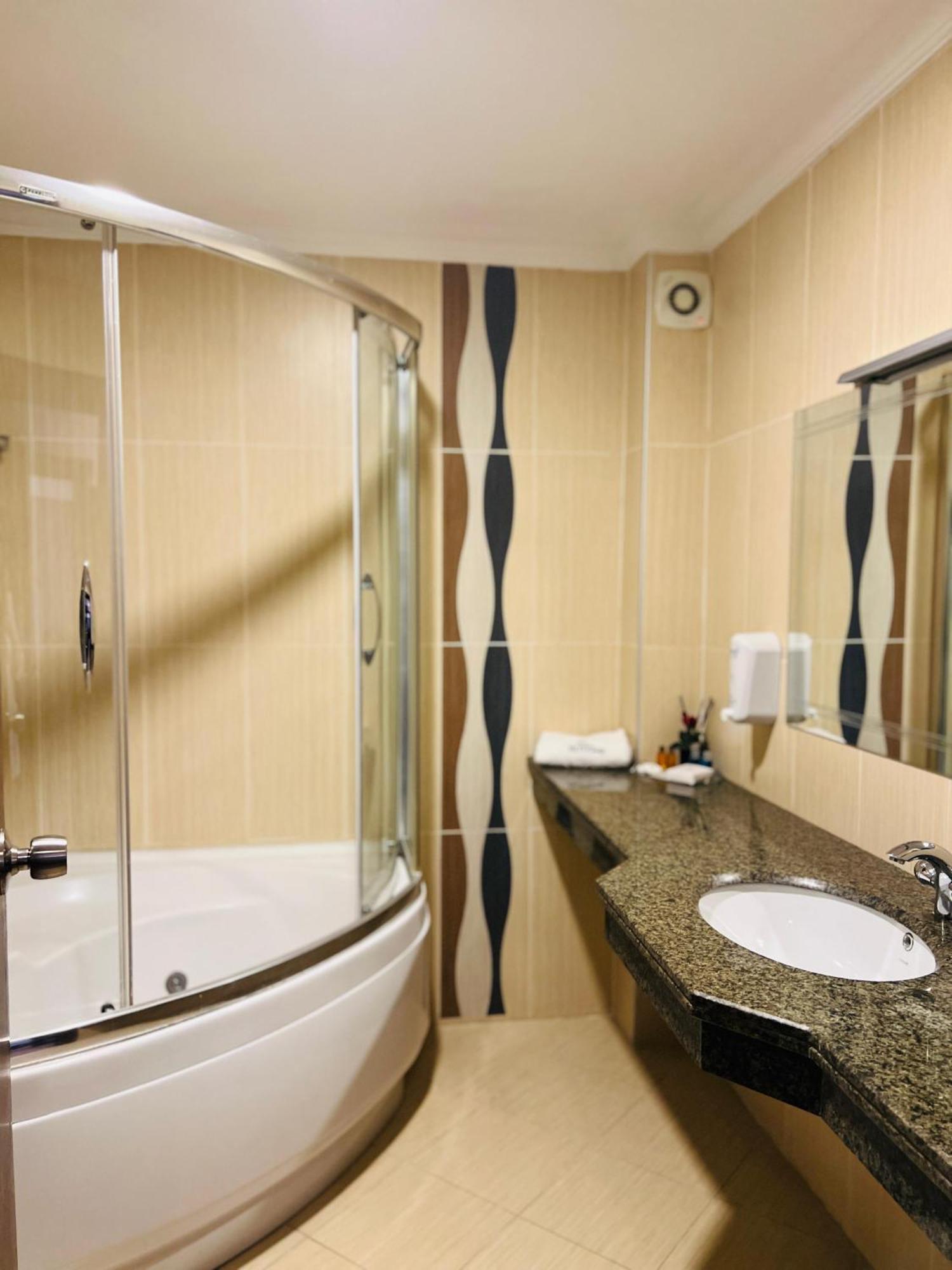 Bm Hotel City Samsun Exterior foto
